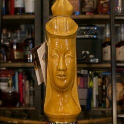 Old Crow Chessmen Light Queen 86 Proof (1969) 4/5 Quart